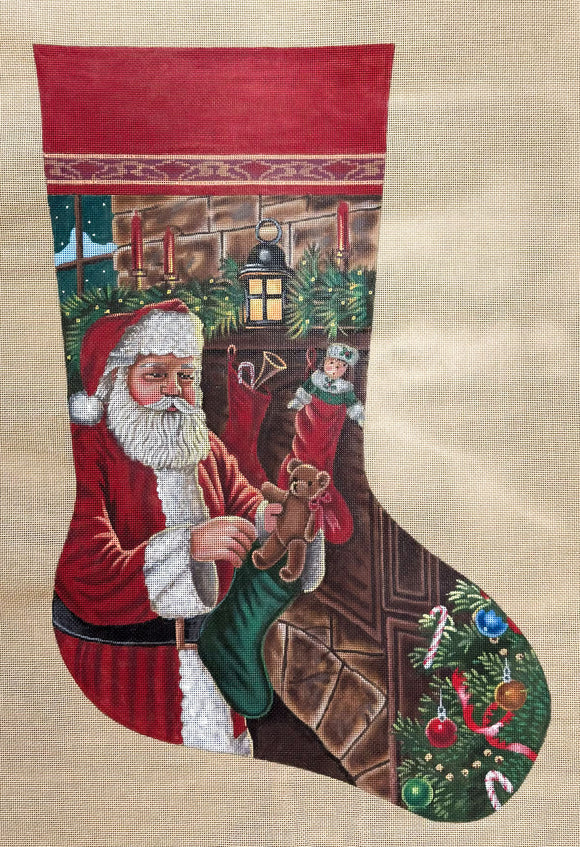 LGDAXS477 - Santa Filling the Stockings Stocking