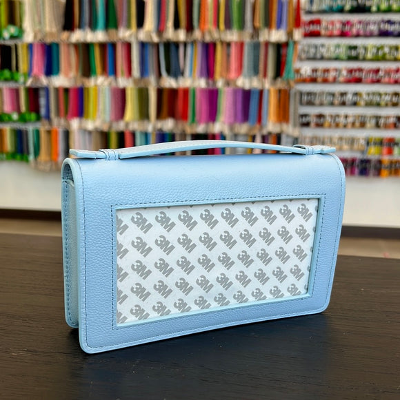 The Everyday Clutch - Baby Blue