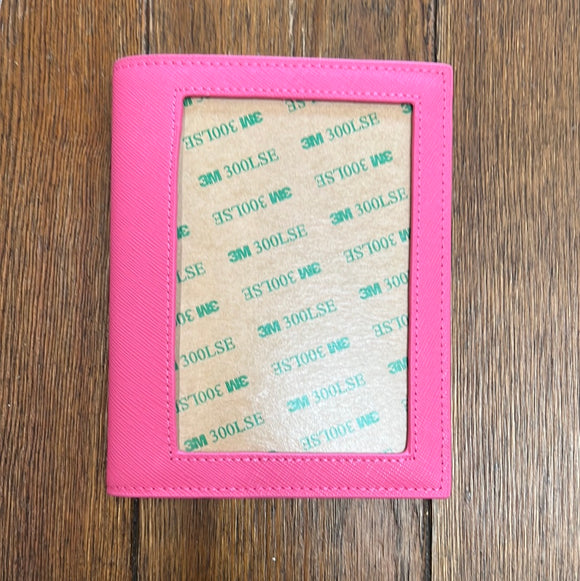Passport Cover Self Finishing - Hot Pink