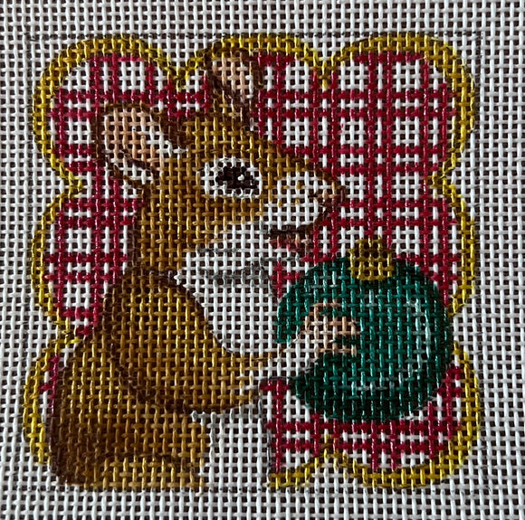 Mouse with Ornament